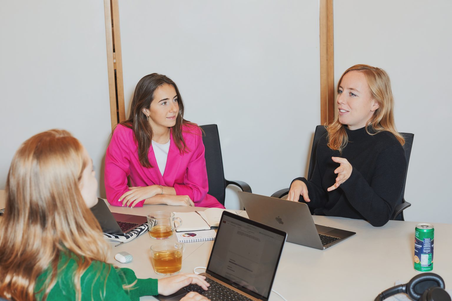 #1 The power of the workplace in healthcare: Giving direction with framed freedom